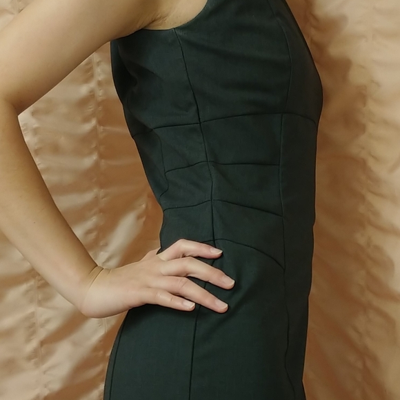 Grey dress - Picture 2 of 4